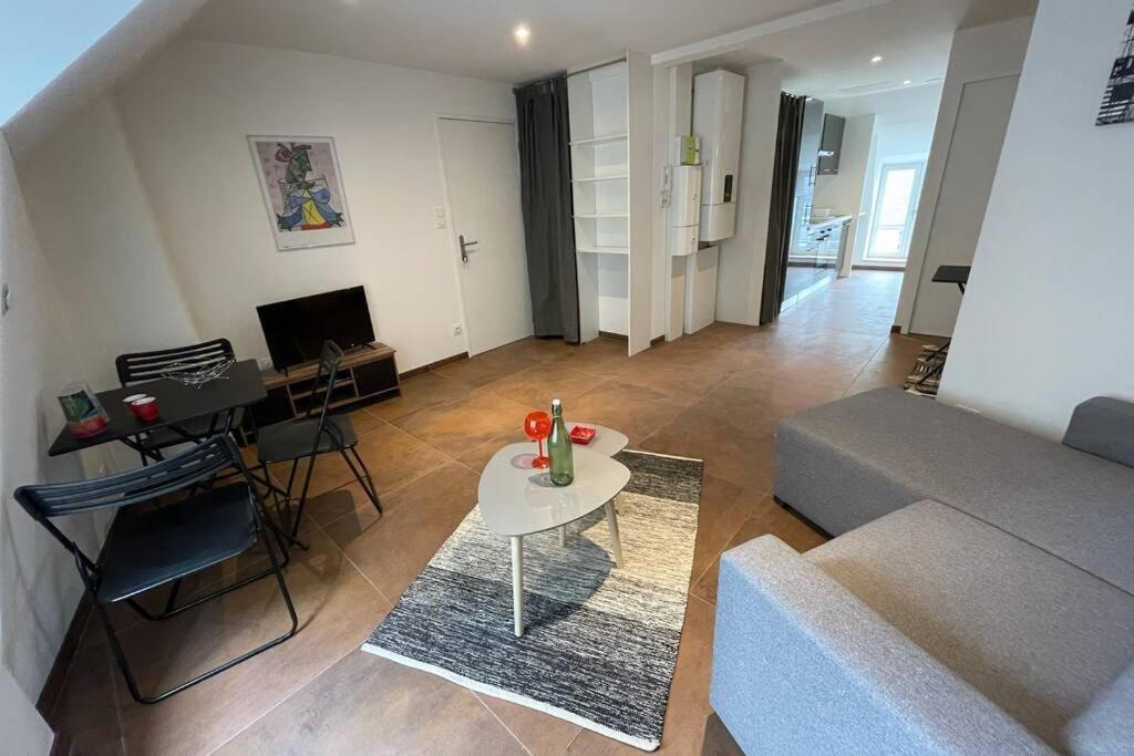 Spacieux N°8 En Centre Historique Landerneau Εξωτερικό φωτογραφία
